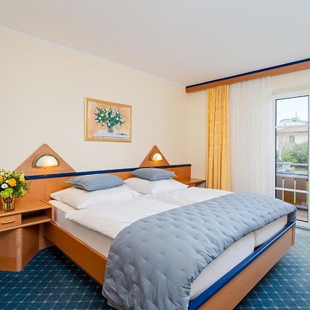 Hotel Riedenburg Bad Fussing Bagian luar foto