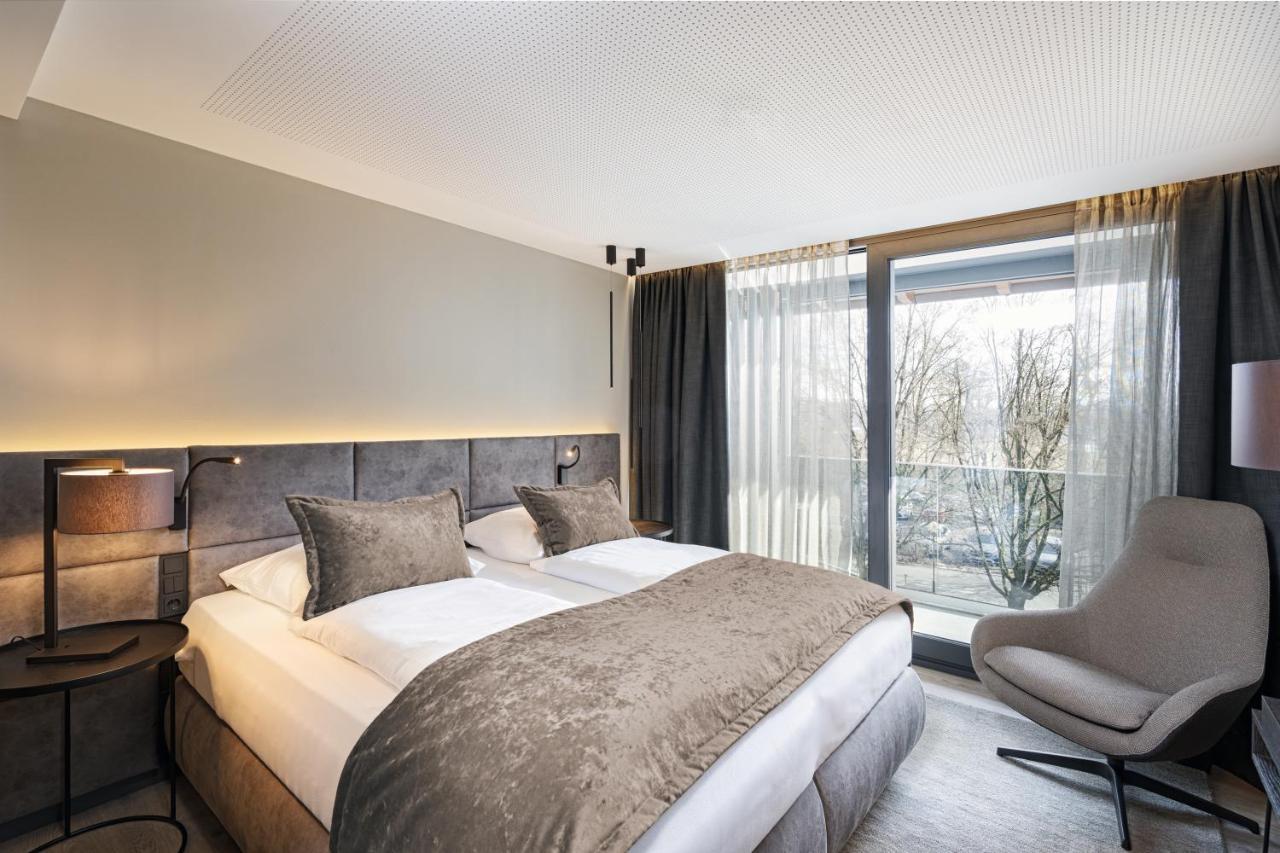 Hotel Riedenburg Bad Fussing Bagian luar foto
